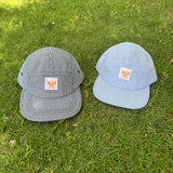 Gorra de béisbol estilo cinco paneles con rosa cabeza de toro y rayas en visera plana, adecuada para hombres y mujeres, regalo perfecto para amigos y padres al salir a la calle o asistir a eventos deportivos