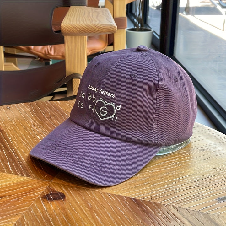 Nueva gorra de béisbol de visera ancha para otoño-invierno, bordada con letras, para mostrar el rostro y la edad, gorro de pico de pato estilo pareja para hombre