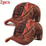 Una colección de gorras de béisbol para caza al aire libre con diseños de camuflaje y parches de emoticonos, con dos estilos únicos de gorra, perfectas como regalo para hombres o mujeres.