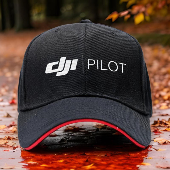 1 gorra de béisbol ajustable DJI Pilot con estampado de moda, negra con texto blanco, transpirable y cómoda para viajes, correr y estilo urbano, gorra tejida de aspecto moderno