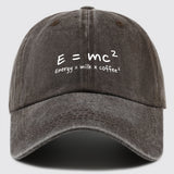 Gorra de Béisbol E=mc² Energía=Leche x Café² para Hombres y Mujeres - Gorra Trucker Ajustable Snapback, Tejido Ligero Transpirable, Sombrero Casual Unisex para Pesca Caza Playa, Regalos del Día de la Madre Día del Padre Cumpleaños, Accesorio de Pesca, Cas