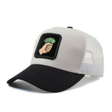 Gorra de camionero de béisbol ajustable con diseño temático de dinero, con una mano agarrando efectivo. Esta gorra de malla transpirable es perfecta para actividades de verano al aire libre y tiene un estilo de anime de dibujos animados de hip hop.