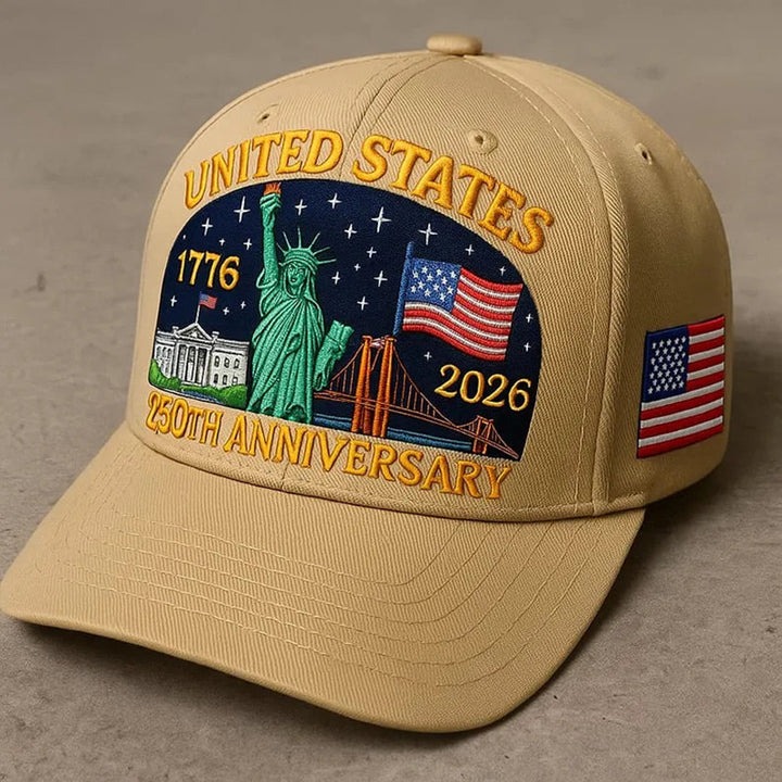 Gorra Snapback con Estatua de la Libertad y Bandera del 250º Aniversario - /Marrón con Letras Doradas, Sombrero Conmemorativo 1776-2026, Ligero y Ajustado para el 4 de Julio, Fiestas y Eventos Históricos (Coleccionable de Apariencia Oficial)