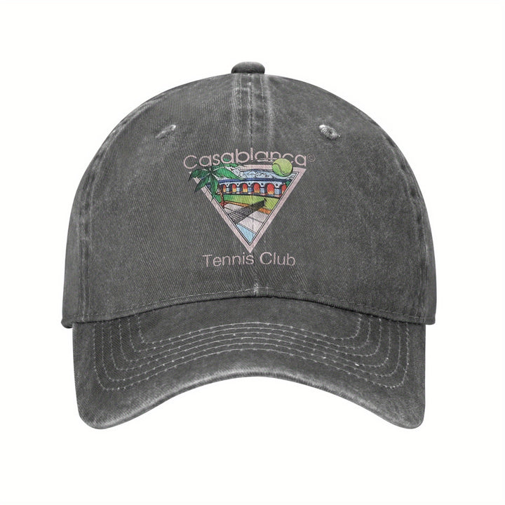 Gorra de Béisbol con Logo del Casablanca Tennis Club - Gorra Negra Lavada al Estilo Universitario Transpirable con Diseño Vibrante en Rosa y Azul, Regalo Ideal para Aficionados al Tenis, Golf o Running