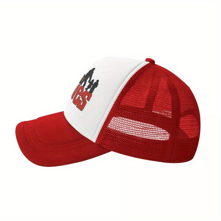 Gorra de Béisbol Ajustable con Logo y Personajes de The Goonies - Parte Trasera de Malla Transpirable, Panel Frontal Blanco con Siluetas Rojas, Gorra Deportiva Unisex Lavable a Máquina para Actividades al Aire Libre