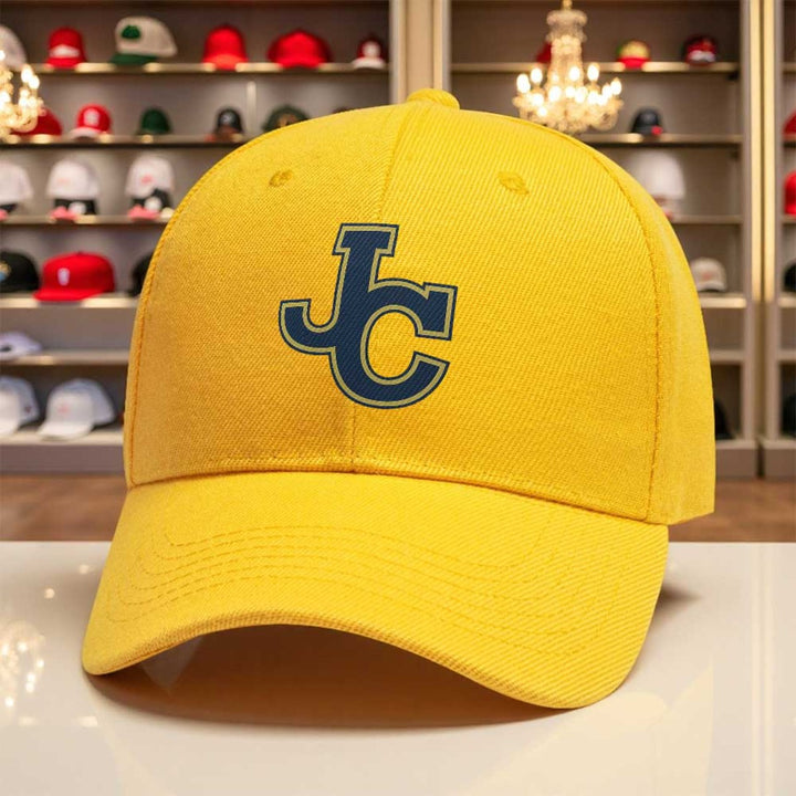 Gorra Trucker JC Cavaliers - Gorra Ligera y Transpirable con Logo Dorado 'JC', Ajuste Estructurado para Hombre, Comodidad para Todas las Estaciones, Halloween y Uso Casual - Ropa Oficial del Equipo