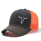 Gorra de béisbol para camionero, estilo vaquero occidental para hombre, con cuernos de toro y estampado de cowboy - Parte trasera de malla transpirable, cierre ajustable con visera, diseño estructurado de seis paneles, sombrero ligero para actividades al
