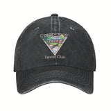Gorra de Béisbol con Logo del Casablanca Tennis Club - Gorra Negra Lavada al Estilo Universitario Transpirable con Diseño Vibrante en Rosa y Azul, Regalo Ideal para Aficionados al Tenis, Golf o Running