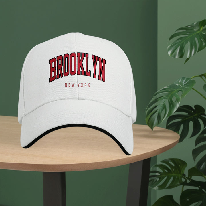 Gorra de béisbol unisex ajustable con estampado de Brooklyn New York - Ligera y transpirable, con letras rojas, sombrero para el sol con visera curva para hombres y mujeres, gorro deportivo casual para exteriores para todas las estaciones, regalo perfecto