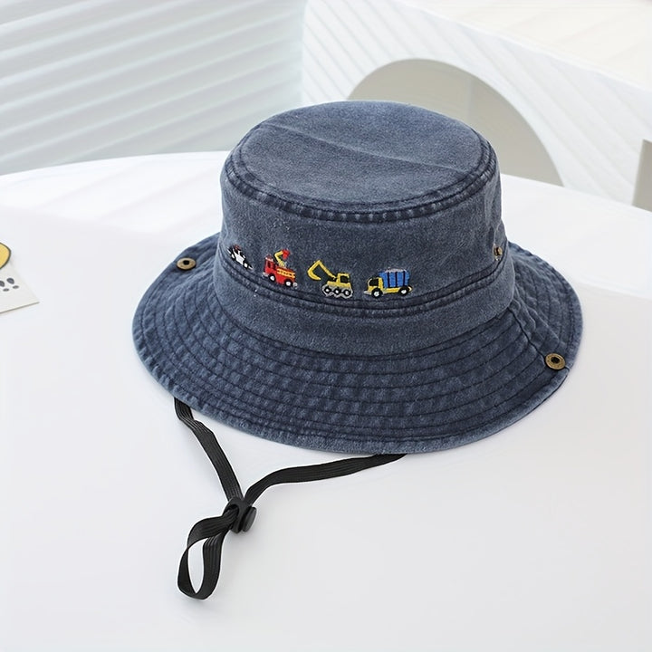 Sombrero de ala ancha con estampado de coches para niños, con correa ajustable, ligero, impermeable y protección solar para todas las estaciones. Ideal para actividades al aire libre y celebraciones de vacaciones. Diseño estampado, sombrero ligero.