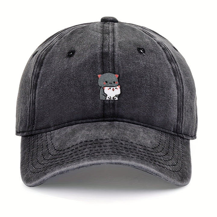 1 pieza de gorra de béisbol bordada con dibujos animados de gatitos grises y blancos, ajustable, ligera, transpirable, para todas las estaciones, poliéster, 100g/m², con instrucciones de cuidado de lavado a mano.