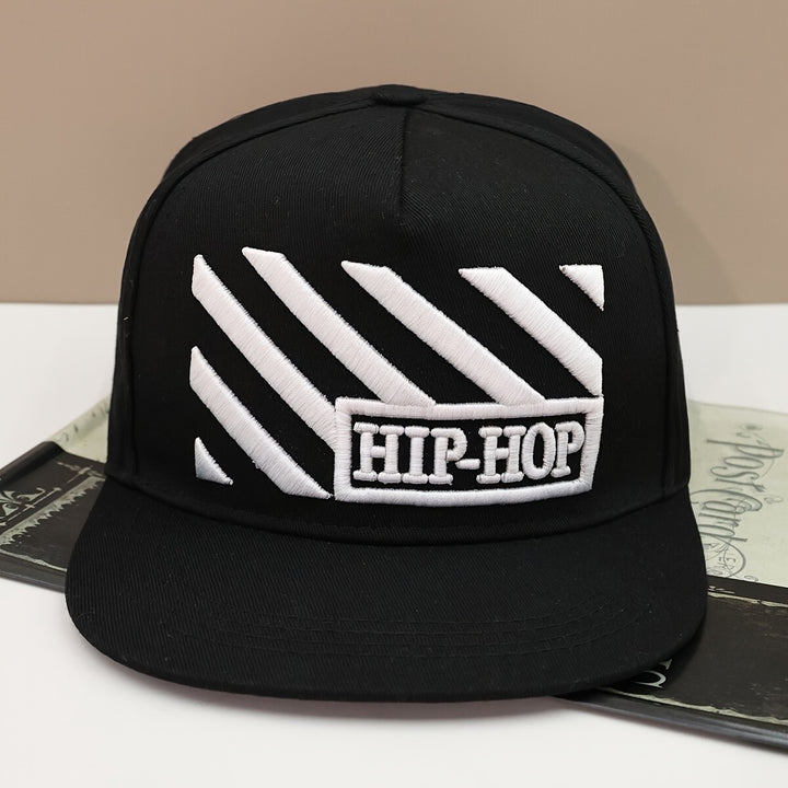 Una pieza de gorra de béisbol de malla negra neutral con estampado de hip-hop, diseñada para hombres y mujeres, perfecta para la moda al aire libre casual y adecuada para deportes bajo el sol.