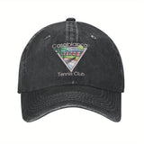 Gorra de Béisbol con Logo del Casablanca Tennis Club - Gorra Negra Lavada al Estilo Universitario Transpirable con Diseño Vibrante en Rosa y Azul, Regalo Ideal para Aficionados al Tenis, Golf o Running