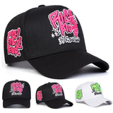 Gorra de béisbol ajustable para mujer - Estilo negro con 'BILLS FIGHT' y grafiti rosa, protección solar, poliéster transpirable, ideal para actividades al aire libre en primavera y otoño, viajes, vacaciones en la playa.