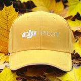1 gorra de béisbol ajustable DJI Pilot con estampado de moda, negra con texto blanco, transpirable y cómoda para viajes, correr y estilo urbano, gorra tejida de aspecto moderno