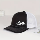 Gorra de Camionero con Patrón de Montaña Nevada MLFO 2025 - Gorra de Béisbol Ligera y Transpirable Ajustable para Hombres y Mujeres, 100% Poliéster, Negra con Diseño de Montaña Blanca, Perfecta para Deportes al Aire Libre, Uso Diario, Regalos del Día del