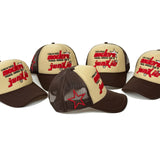 1 Gorra Snapback Estilo Trucker con Estrella Roja y Motivo Western - Parte Posterior de Malla Transpirable, Ajuste Regulable, Poliéster Ligero para Uso Casual y Deportivo - Marrón Café con Panel Frontal Blanco y Letras Rojas - Sombrero Vaquero Lavable ...