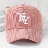 Gorra ajustable NY con logo bordado, unisex, negra/blanca tipo pana, ligera y abrigada para invierno y todo clima, bordado temático NY, regalo casual para fans (lavable a mano)