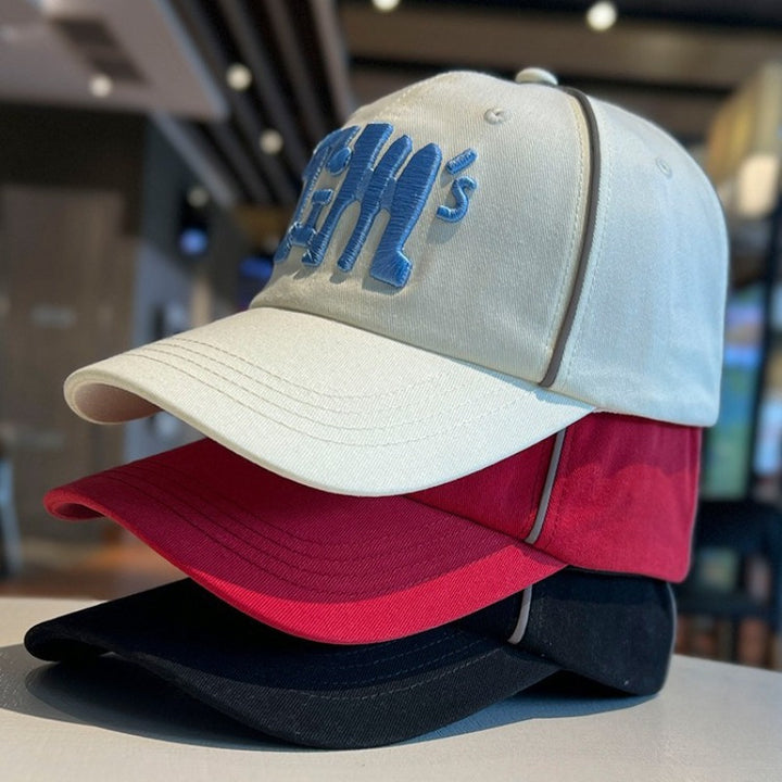 Gorra de Béisbol Ajustable para Hombre y Mujer con Letras Blancas en Relieve y Diseño Rojo/ - Gorra Unisex Ligera y Transpirable, Estilo Casual y Moderno (Lavado a Mano)