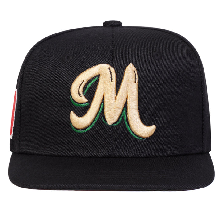 Gorra de béisbol con bandera de México y logo 'M' para hombre, 1 unidad, ajustable, ligera de poliéster, ideal para viajes, playa y uso casual (negro/verde/rojo), accesorio para exteriores, diseño con letras detallado