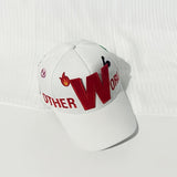 Gorra de Béisbol para Mujer con Letras 3D y Alien Arcoíris - Ajustable Snapback, Adorno en Rojo Atrevido 'W' & 'ORLD', Sombrero Plegable para Looks Casuales, Pieza de Moda (Lavado a Mano)