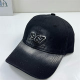 Gorra de Béisbol Bordada 2025 para Hombres y Mujeres - Panel Frontal Ligero y Transpirable, Diseño Atemporal Beige y 1957, Sombrero Casual al Aire Libre, Unisex con Efecto Degradado Moderno, Ajuste Cómodo, Accesorio de Moda para Entusiastas