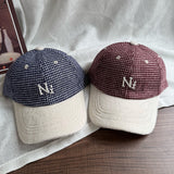 Gorra de béisbol retro a cuadros con letras para hombre y mujer - Gorro ligero de invierno con letras N, Azul Marino/Rojo/, Lavable a máquina