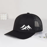 Gorra de Camionero con Patrón de Montaña Nevada MLFO 2025 - Gorra de Béisbol Ligera y Transpirable Ajustable para Hombres y Mujeres, 100% Poliéster, Negra con Diseño de Montaña Blanca, Perfecta para Deportes al Aire Libre, Uso Diario, Regalos del Día del