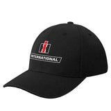 Gorra de Béisbol IH FAN CLUB INTERNATIONAL RED TRACTORS - Ajustable y Transpirable con Logo Audaz, Detalles en y Rojo/Blanco, Estilo Táctico Militar Unisex para Hombres y Mujeres, Lavable a Máquina, Accesorio Casual para Exteriores