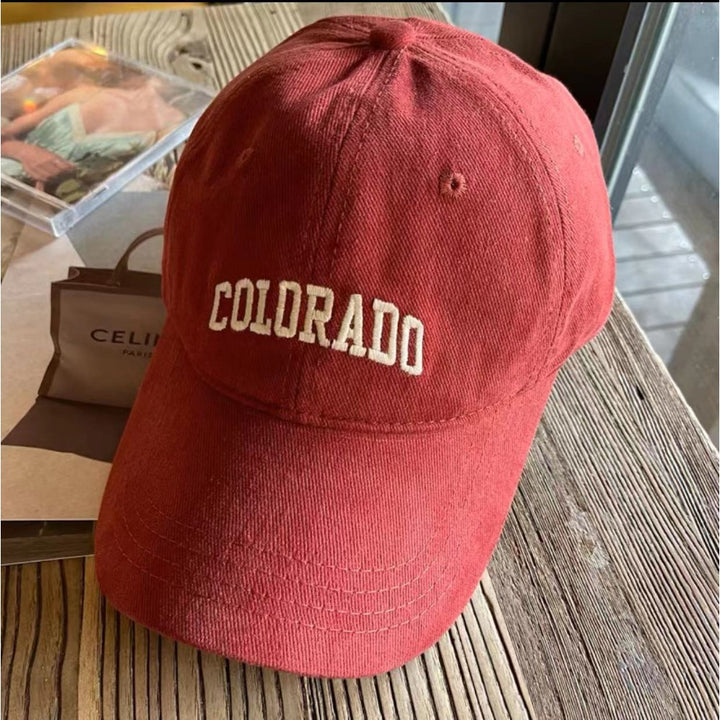 Gorra de Béisbol con Bordado de Letras Adornadas - Ajustable Snapback, Visera Ancha de 50+, Ideal para Eventos al Aire Libre, Casuales y Navideños