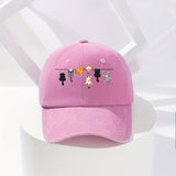 Tela. Adorable gorra de béisbol con temática felina, perfecta para la moda urbana, con un diseño divertido y vibrante adecuado para cualquier temporada.