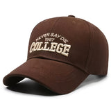 Gorra de béisbol de moda para mujer con letras bordadas, perfecta para salidas de primavera, vacaciones y uso casual.