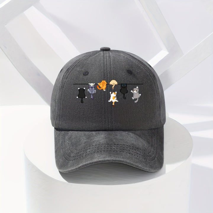 Tela. Adorable gorra de béisbol con temática felina, perfecta para la moda urbana, con un diseño divertido y vibrante adecuado para cualquier temporada.
