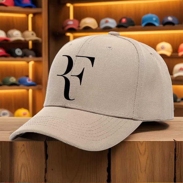 Gorra Trucker para Hombre con Estampado de Logo RF - Gorra Deportiva Negra en Contraste Blanco y Letras Rojas, Ligera y Ajuste Estructurado Ideal para Tenis, Baloncesto, Skateboarding, Hip Hop & Actividades al Aire Libre Casuales - Lavable a Máquina, Perf