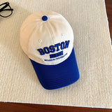 Gorra Minimalista de Lujo Ligero con Letras de Metal. Estilo Versátil y de Alta Gama para Trabajadores Urbanos en Negocios, Ocio y Exposiciones de Arte