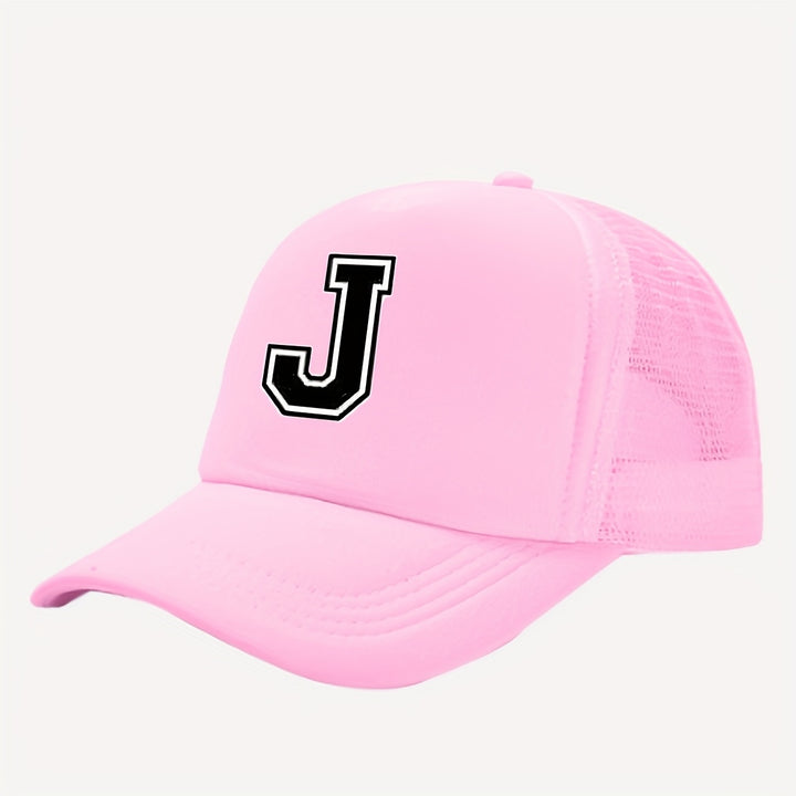 Gorra de camión con estampado de 26 letras rosa para niñas - Espalda de malla transpirable, cierre ajustable con clic, diseño de letras A-Z adecuado para regreso a clases, cumpleaños y verano | Regalo de moda, equipo casual para jóvenes | Gorra de béisbol