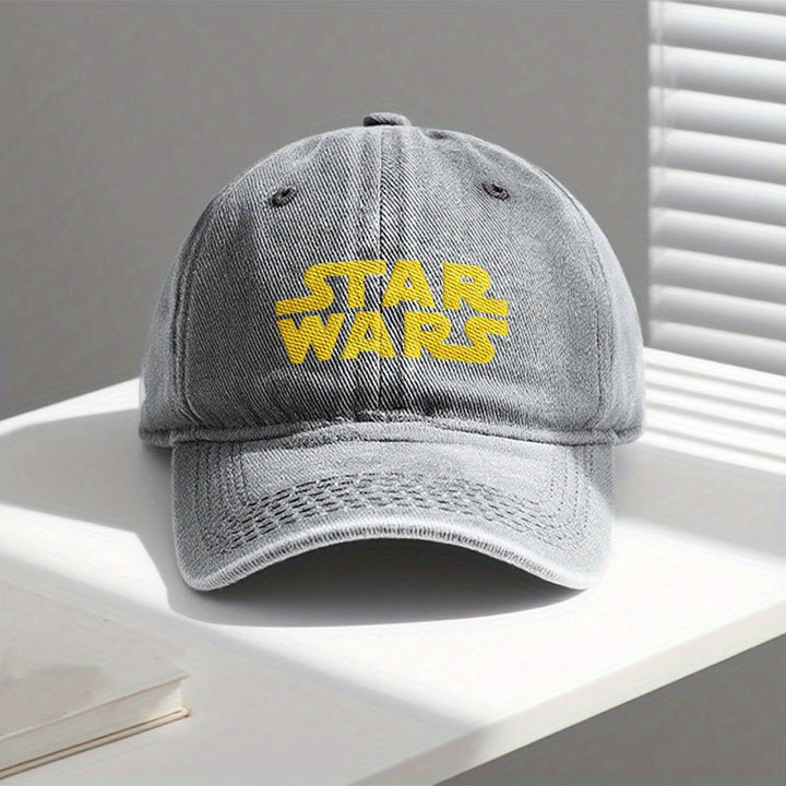 1pc Gorra Ajustable de Camionero con Logo de  de STAR WARS - Letras Amarillas Icónicas de Star Wars y Estampado de , Gorra Ligera sin UPF, Unisex y Amigable (Lavable a Mano) para Fiestas, Atuendo Casual