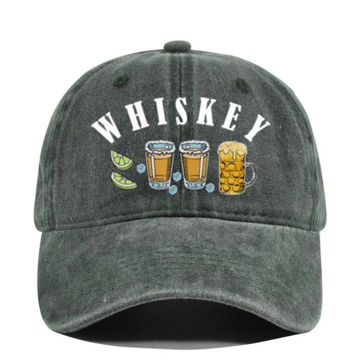 Gorra de Béisbol Vintage con Emblema de Whisky y Vino, Ajustable Snapback, Logo Manual para Estilo Retro, Cata de Vinos, Bares y Fiestas Navideñas - No Elástica, Ideal para Entusiastas del Retro y Seguidores de la Cultura del Vino