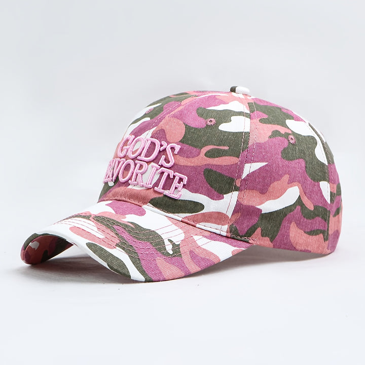 Una gorra de béisbol con un patrón de camuflaje biónico de ramas y bordado de letras, ajustable para protección solar, adecuada para deportes, viajes y uso diario.