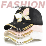 Gorra de béisbol blanca estilo punk para mujer con mariposa de diamantes de imitación brillantes y hebilla de anillo de metal - Cierre ajustable snapback, visera adornada en 3D, ajuste sin elasticidad para fiestas, escenarios, atuendos diarios - Sombrero