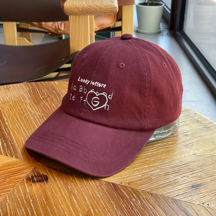 Nueva gorra de béisbol de visera ancha para otoño-invierno, bordada con letras, para mostrar el rostro y la edad, gorro de pico de pato estilo pareja para hombre