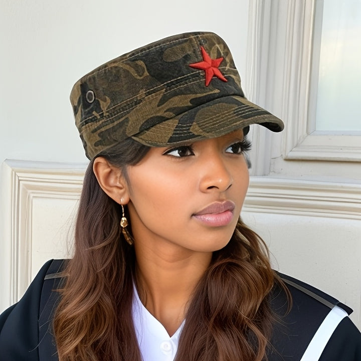 Un gorro plano con estrella de cinco puntas bordada en tres dimensiones, moderno y versátil, ideal para senderismo y viajes al aire libre para hombres y mujeres.