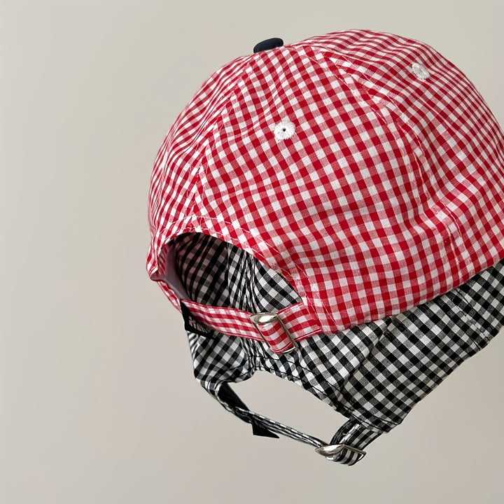 Gorra de béisbol plana de cuadros pequeños coreanos para mujeres, versátil para verano, gorra de pato plano pequeña para hombres.