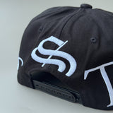 Gorra de Béisbol Ligera Bordada para Hombre con Letras - Gorra Ajustable Snapback Estilo Urbano en Blanco y , Lavable a Mano para Atuendo Casual Hip-Hop