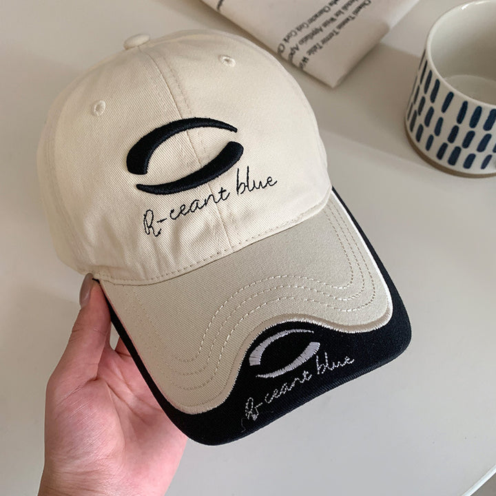 Gorra de béisbol retro de moda para niños, adecuada para parejas, con un ala ancha que se adapta a caras grandes y pequeñas.