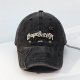 Gorra de Béisbol con Letras Bordadas - Ajustable, Ligera y Elegante para Hombres y Mujeres