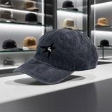 1pc Gorra de Béisbol Estampada con Diseño Grunge Ajustable - Poliéster Ligero Lavable a Máquina, Sombrero Deportivo Casual Unisex para Hombres y Mujeres, Accesorio Duradero y Moderno para Looks Diarios