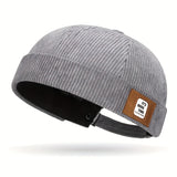 Gorro de terciopelo con letras para primavera y otoño, estilo elegante y versátil, ideal para motociclistas, actividades al aire libre y compras, hecho de material duradero