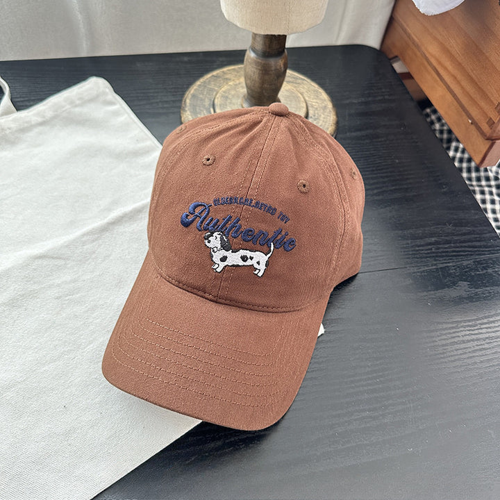 La autenticidad es un sueño para los amantes de los perros - Gorra de béisbol bordada para mujer con diseño de perro, protección solar, ajuste ajustable, material de algodón en beige, marrón, azul marino, rojo, negro, gorra casual | Diseño juguetón | Deta