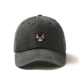 Gorra de béisbol bordada con gato lindo - Ligero, transpirable, poliéster, ajuste ajustable, perfecto para uso diario y regalos de vacaciones, ideal para Pascua, Día de la Madre, Ramadán, ropa casual para la cabeza | Bordado juguetón | Gorra cómoda